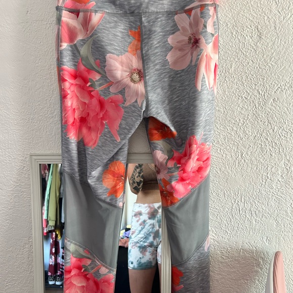 Floral Active Full Length Leggings - Picture 3 of 5